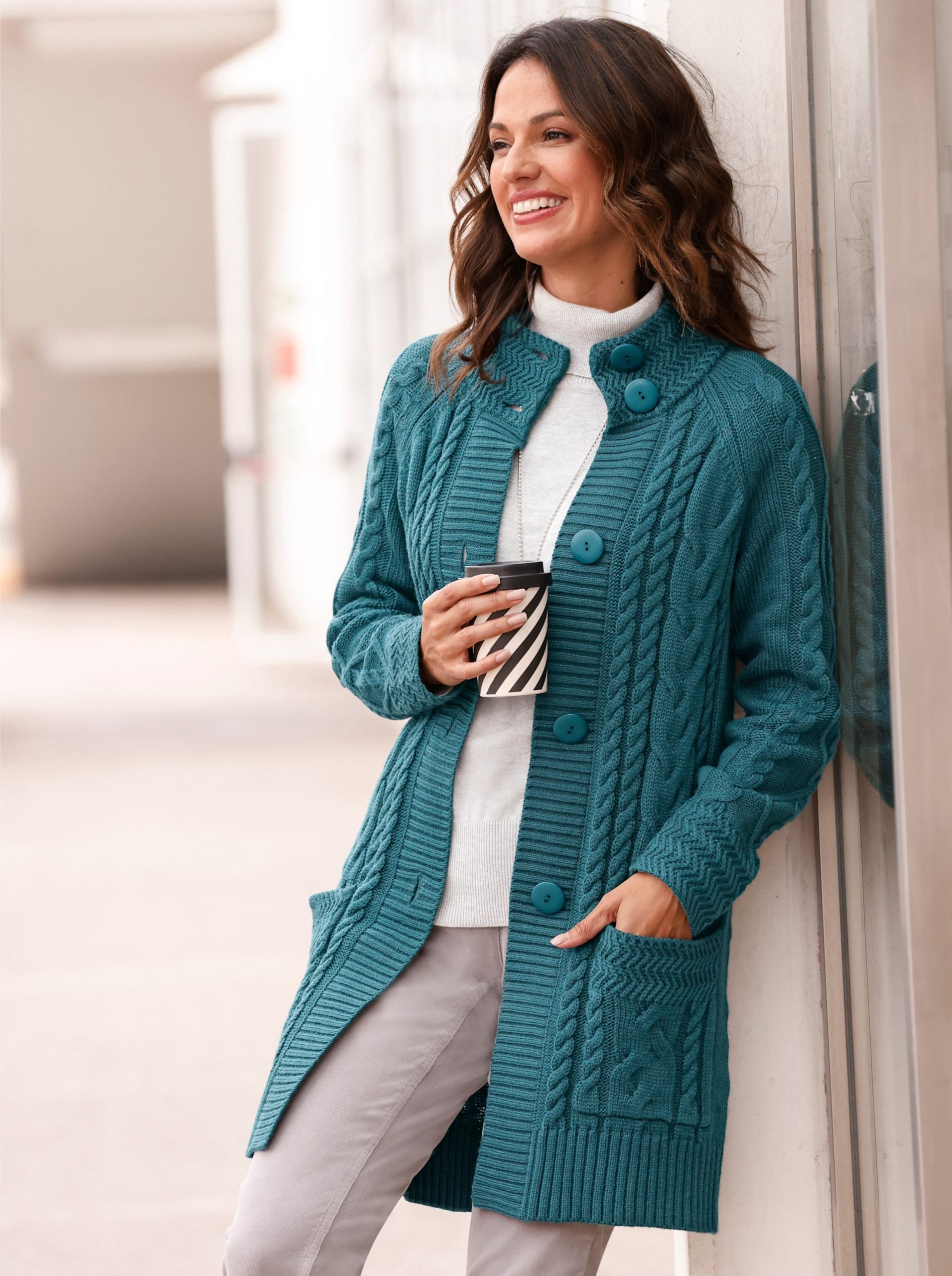 gebreid-vest-761mgw-1.jpg gebreid vest - Afbeelding 1