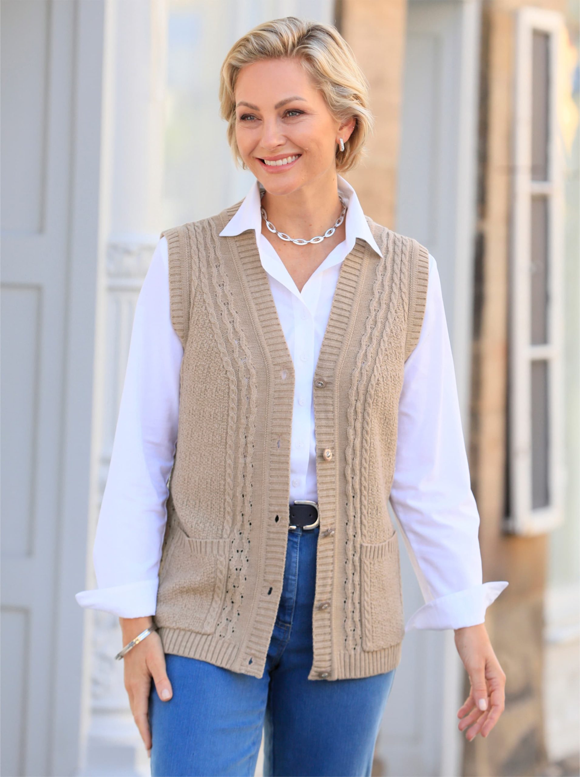 mouwloos-vest-341apy-1.jpg mouwloos vest - Afbeelding 1