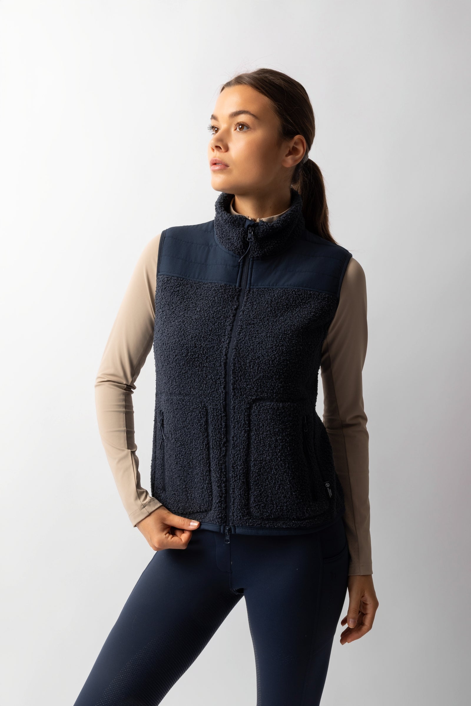 teddy-bodywarmer-dames-355hyr-1.jpg teddy bodywarmer dames - Afbeelding 1