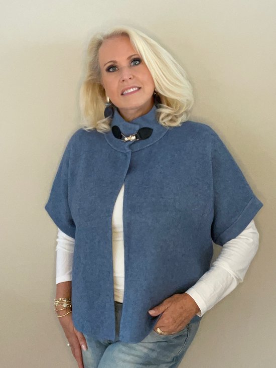 vest-met-korte-mouwen-144rey-1.jpg vest met korte mouwen - Afbeelding 1