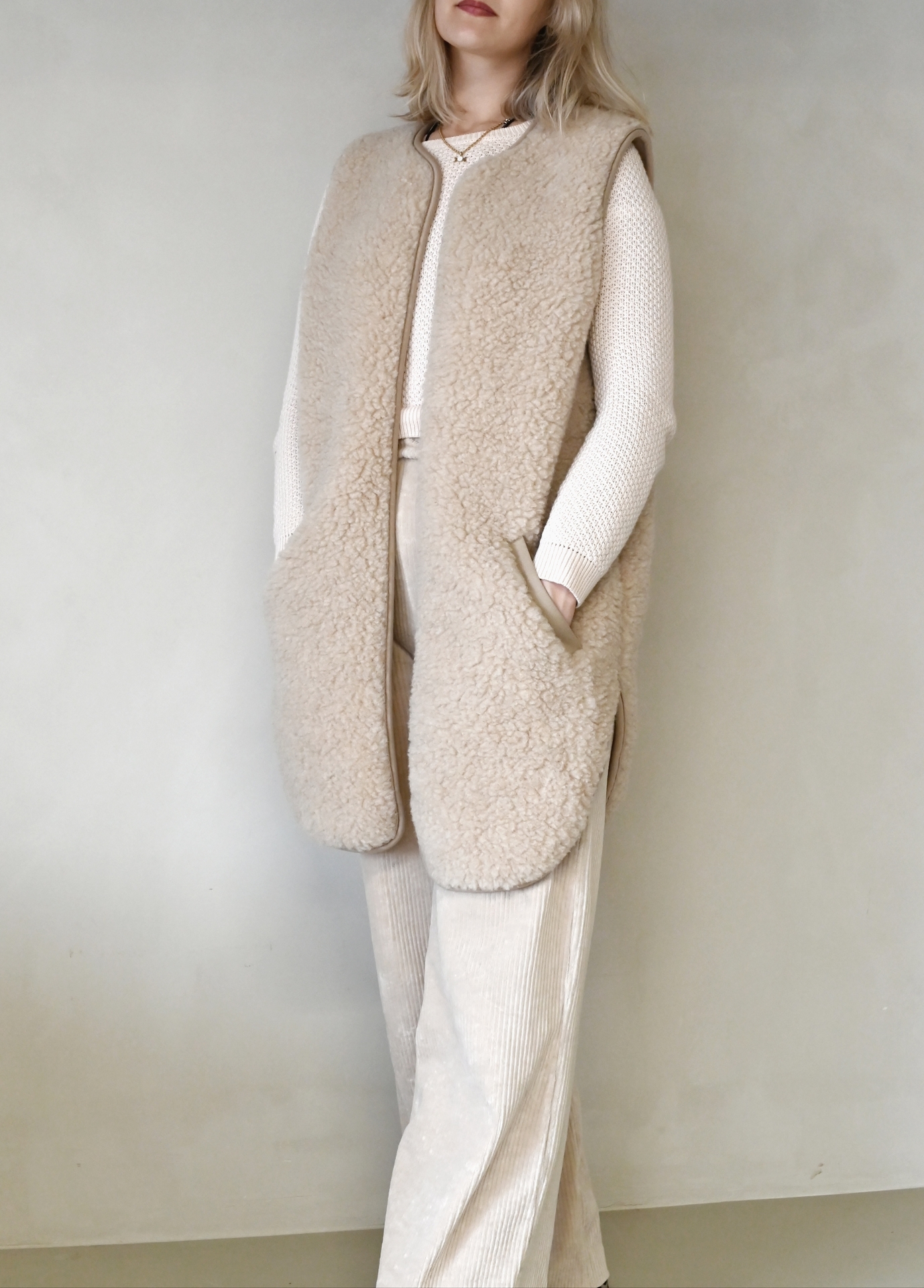 wollen-vest-dames-854lin-1.jpg wollen vest dames - Afbeelding 1