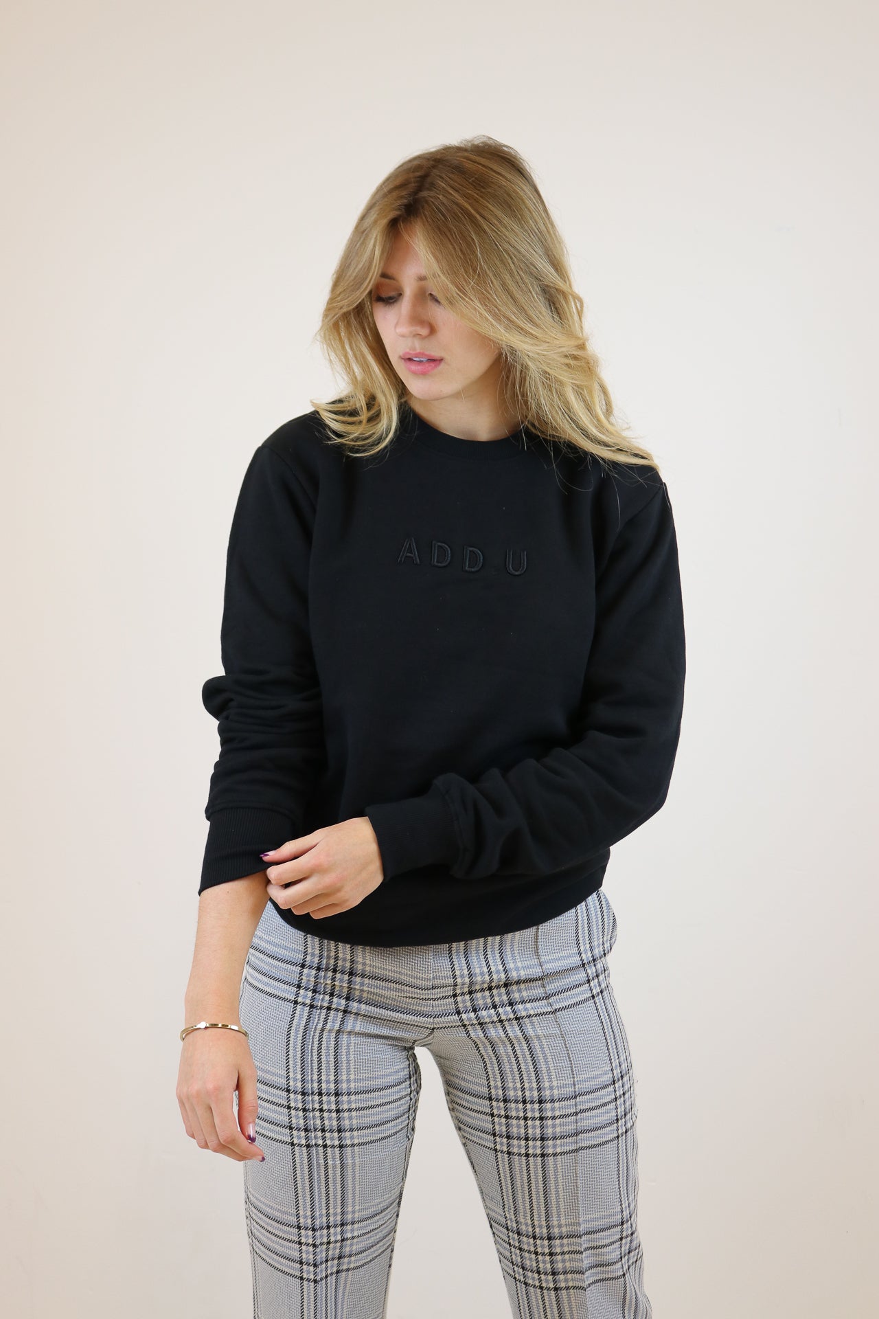 zwarte-sweater-dames-678khd-1.jpg zwarte sweater dames - Afbeelding 1